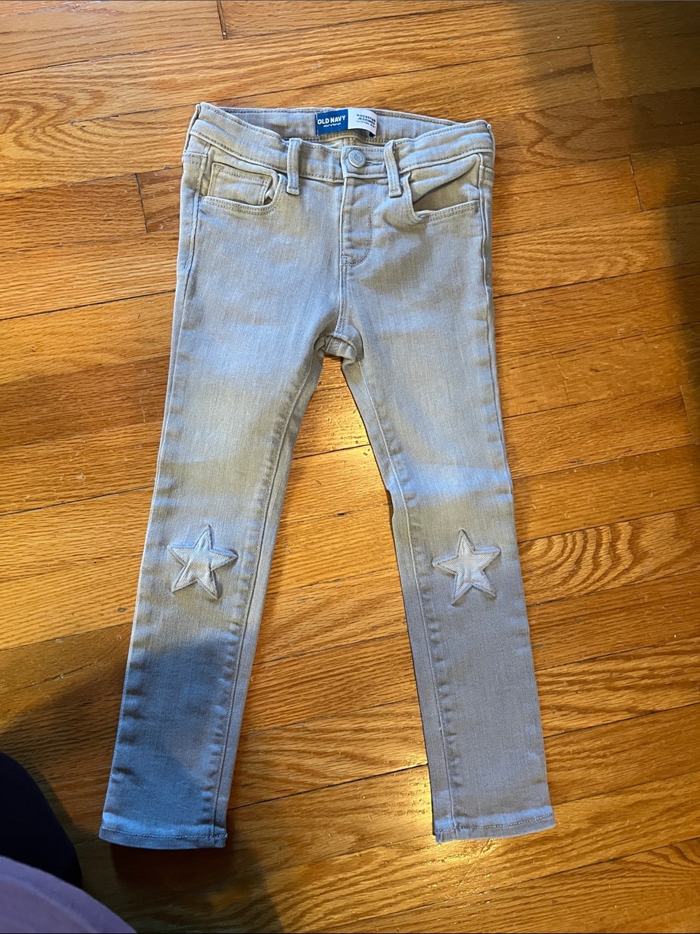 Old Navy Girls Light Gray Skinny Jeans with Star Knee Patches